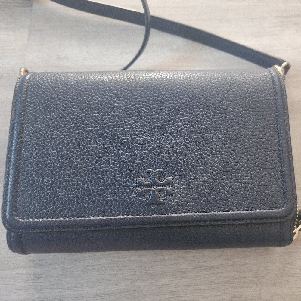 Tory Burch Thea Flat Wallet Crossbody Navy
